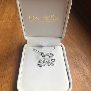 NEW NaHoku Plumeria Leverback Earrings